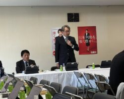 予算審議の行方を気にしつつ、今日も国会業務。来客もあり。