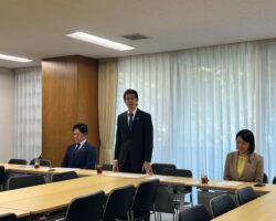 自民党青年局、新執行部発足